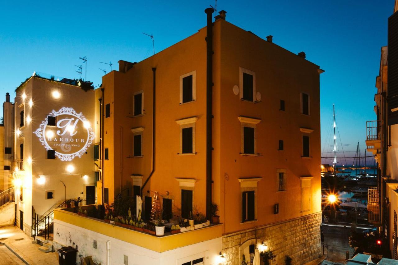 Bed and Breakfast The Harbour - Luxury Living à Trani Extérieur photo